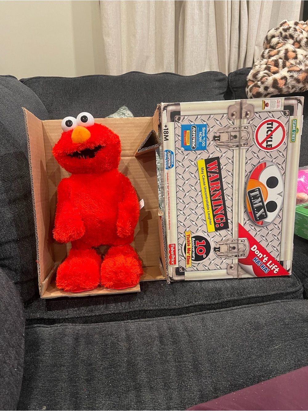 Fisher Price 2006 10th anniversary tickle me Elmo new in box